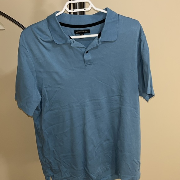 2 Banana republic polos - Picture 4 of 4